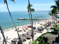 View to the north on Los Muertos beach