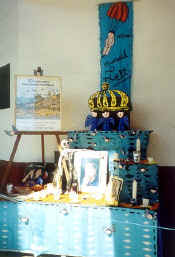 altar for the local puerto vallarta artist Manuel Lepe