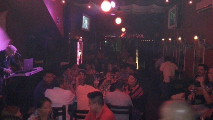 best local gay bar puerto vallarta mexico